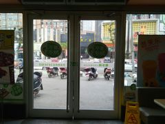 门面-老乡鸡(马鞍山路店)