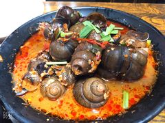-老闵田螺馆·南昌特色小炒(梦时代店)