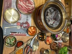 -闻老头·菊花炭烤肉(D11店)