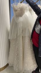 点击看大图 -GRACE KELLY婚纱与礼服(北京店)