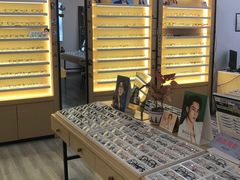 -康利眼镜·蔡司战略合作店(龙泉书房店)