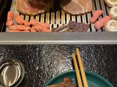 -臻牛烤肉