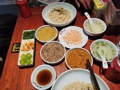 -裕兴记•蟹黄面馆(人民广场店)