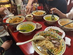 -金杨拉面王小吃面馆·牛三宝面·红烧牛肉粉