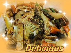 -轻蔬不用等·素食(江苏路店)