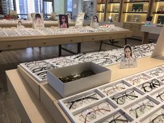 -康利眼镜·蔡司战略合作店(龙泉书房店)