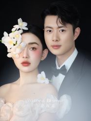 -喜爱高定婚纱摄影