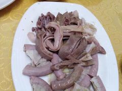 白切鸡杂-瑞记湛江鸡饭店·粤西第一鸡(粤垦店)