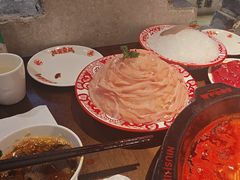 -牛市坎火锅(建设路店)