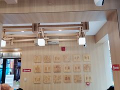 -霸王茶姬(南强街店)