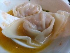 大汤黄鱼馄饨-望乡楼上海菜(日月光店)