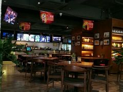 -JINNS锦时 steak&pizza(浸信会礼拜堂旧址店)