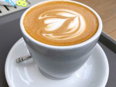 拿铁-UNIUNI(凯瑟琳广场店)