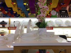 康宁餐具-新梦百货(民族店)