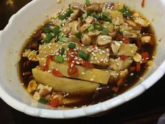 鲜椒口水鸡-辣得叫湘菜(四明店)