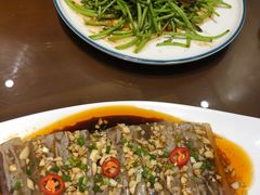 -房县土本味土鸡汤特色餐厅(沌口店)