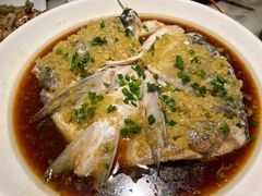 鱼头诱惑-绿茶餐厅(光谷世界城步行街店)