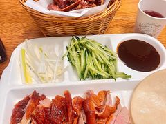 -品味斋片皮烤鸭(下沙宝龙店)