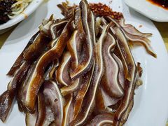 -老鼎万春卤菜(五代传承创始老店)