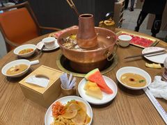 传统金丝皇菊泉水锅-东门口·新式老北京火锅(河西龙湖天街店)