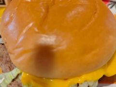 -麦当劳(哈西万达店)