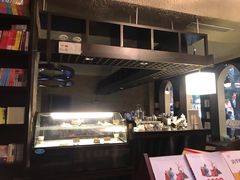 大堂-钟书阁(松江泰晤士小镇店)