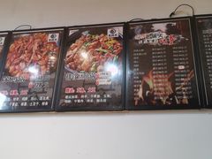 -锅老头海鲜铁锅炖