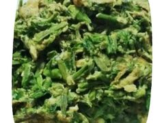 香椿炒鸡蛋-巴特餐饮6加1音乐餐吧·新疆菜