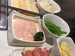-海底捞火锅(玉桥商业广场店)
