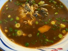 泥鳅炖挂面-巢湖名吃·徽府农家菜(半汤店)