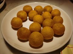 炸地瓜丸-日丰园海肠水饺·老字号大连海鲜(和平广场店)