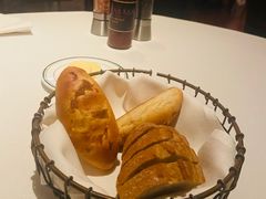 -Wolfgang’s Steakhouse 沃夫冈牛排馆(上海白玉兰广场店)