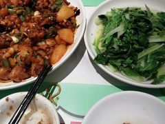 -鑫小城故事·藕汤·家常菜(台北一路总店)