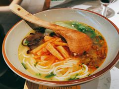 招牌牛三宝圆粉-百春原湖南牛肉粉(百联世纪店)