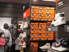 -NIKE上海青浦优选体验店