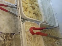 -嘎琉鲜切牛肉自助火锅