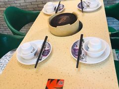 -芳村榕树头叹佬鸡煲(体育西店)