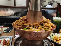 -沪小二铜炉蛙锅(苏州中心星悦汇店)