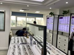 -造寸眼镜·蔡司官方授权店(东门店)
