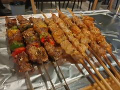 -烤满分·东北烧烤(首经贸店)