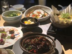 -穹六人间 people 6(岳阳路店)