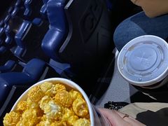 -保利万和CFR国际影城(钱江世纪城店)