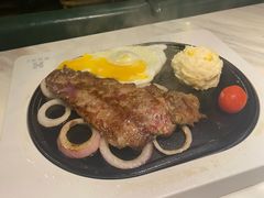 -豪客来牛排(中央花苑店)