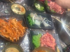 -啊美丽炭火烤肉(滑翔一店)