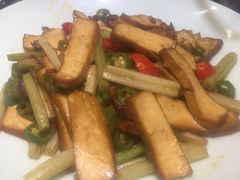 芹菜香干-渔湘粤厨(时尚天河美食城店)