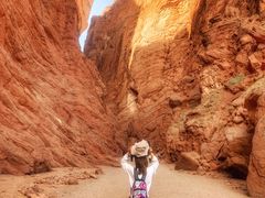 -天山神秘大峡谷