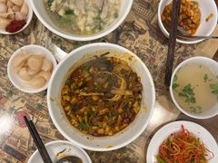 -老乌家特色小炒泡馍(大皮院店)