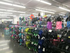 -迪卡侬(明光路店)