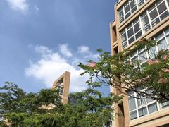 -浙大城市学院北校区惟学楼