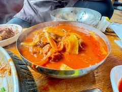 -喇喇排骨火锅·传统韩式脊骨汤(望京西园总店)